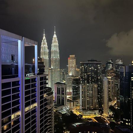 Amazing Pool By Platinum Suites Klcc Kuala Lumpur Exterior photo